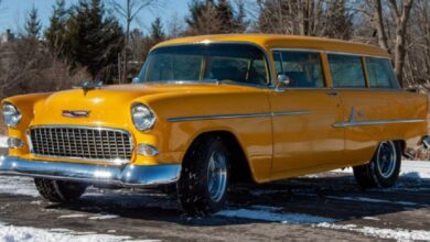Photo of This 1955 Chevrolet 210 Handyman Wagon Is Hiding A V8 Under The Hood.