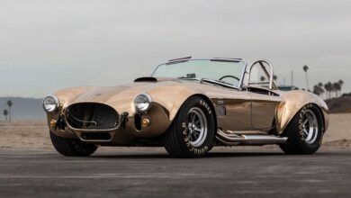 Photo of The Body Of This Beautiful Shelby Cobra Is Made Entirely Of Bronze.