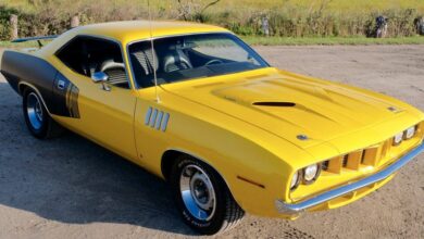 Photo of Yellow Plymouth 440-Powered 1970 ‘Cuda – The Monstrous Beast That Are Currently Rolling Out Of Detroit Factories.