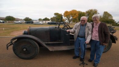 Photo of One Last Drive in 88 Year Old’s First Car, a ’26 Dodge That Sat for Decades.