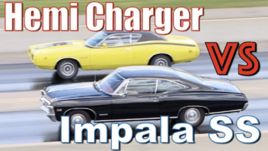 Photo of 425HP ’71 Dodge Charger 426 HEMI Vs. ’67 385HP Chevrolet Impala SS 427