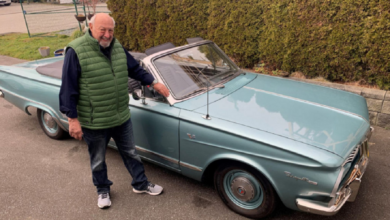 Photo of 1964 Signet Plymouth Valiant Is The Friendly Friend Of 81-Year-Old Man